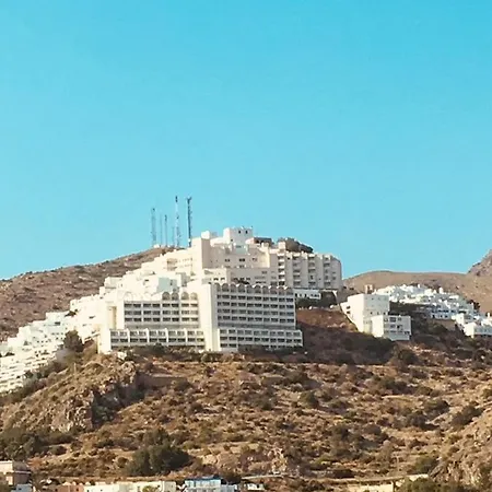 2 Bedroom With Sea Views Apartment *