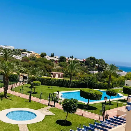 2 Bedroom With Sea Views Apartment *
