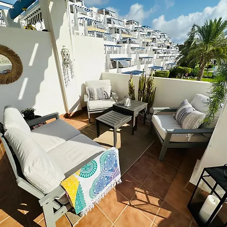 2 Bedroom With Sea Views Apartment